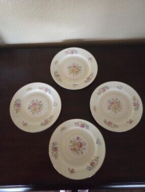 Homer Laughlin Eggshell Georgian Bread Plates (4)